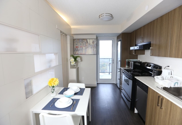 3 BDR APARTMENT HARRINGTON TOR