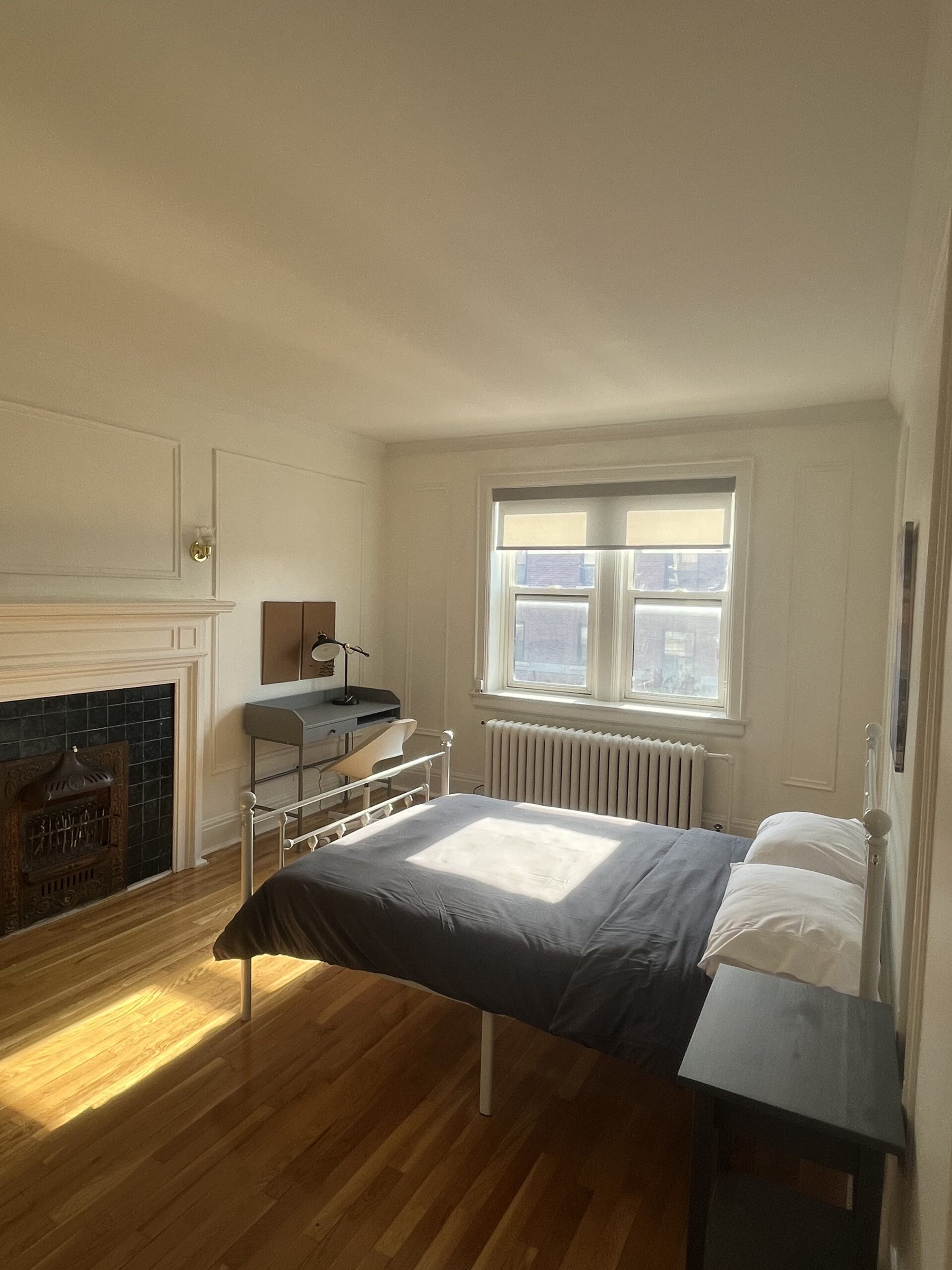 Room_B